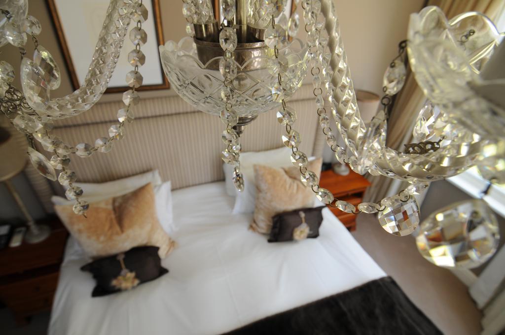 Abbey Manor Luxury Guesthouse Cape Town Bagian luar foto