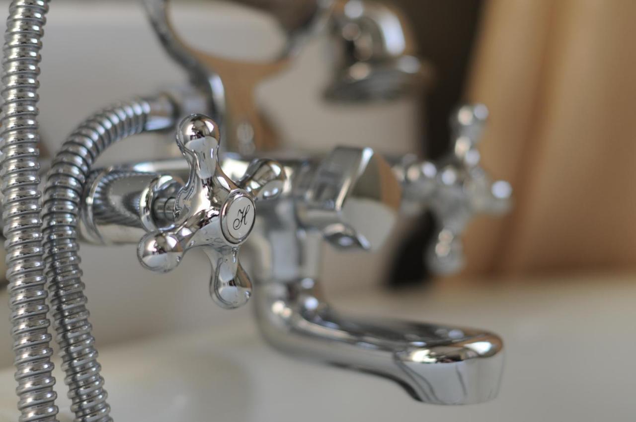 Abbey Manor Luxury Guesthouse Cape Town Bagian luar foto